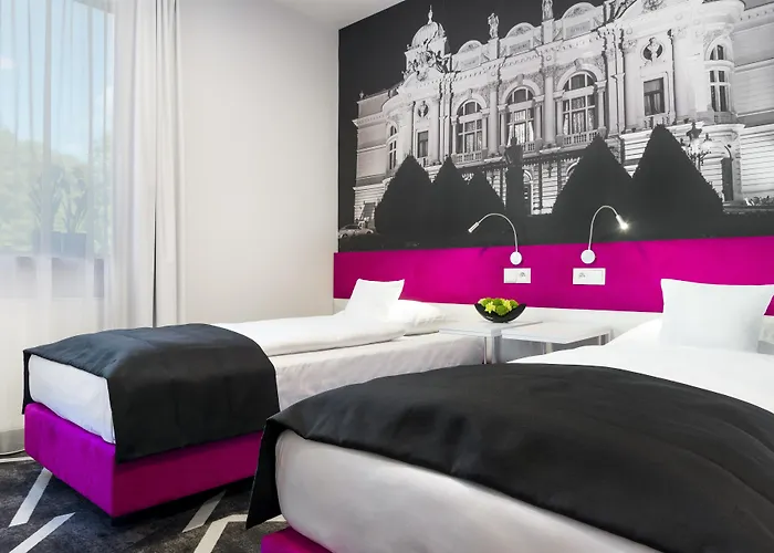 Western Old Town 호텔