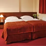 Western Old Town 3*