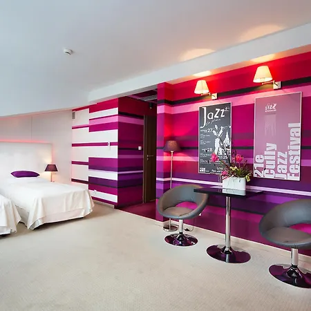 Ξενοδοχείο Western Old Town Krasków