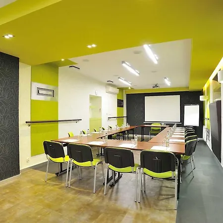 Western Old Town 3* Krasków